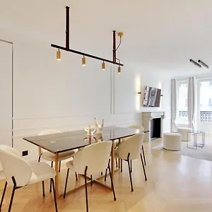 Stunning With View At The Very Heart Of Apartment Paris